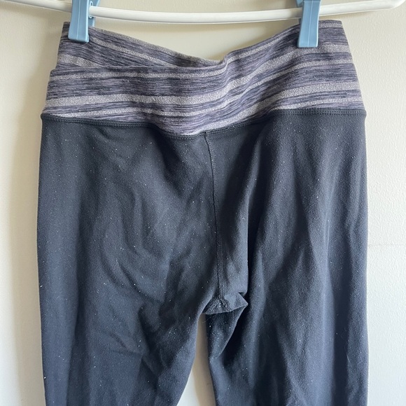 Vintage Lululemon Wide Leg Black Legging Size 4 - Picture 5 of 7